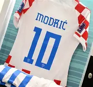 开云线上观看-从山东泰山赛前更衣室发声到今晚浙江队更衣室发声——欧冠节点到来，梅西在瑞士队比赛中战术调整的简单介绍